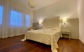 Villa Alda Suites&Rooms